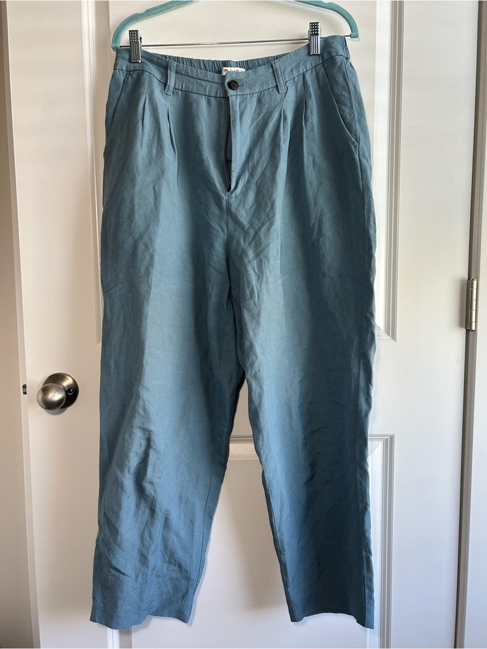 Madewell Women’s Dusty Blue Linen Pants